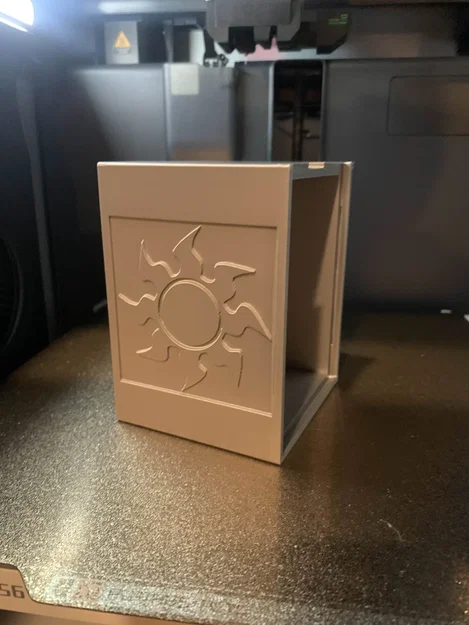 Hộp Đựng Bài MTG Commander (Deckbox) Với Khe Trưng Bày - Image 1