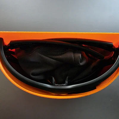 Hộp đựng kính 3D cho Uvex Sportstyle 232 P bền bỉ và tiện lợi