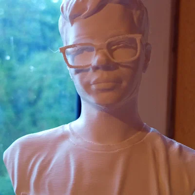 Mô hình tượng chân dung Judging Statue độc đáo cho máy in 3D