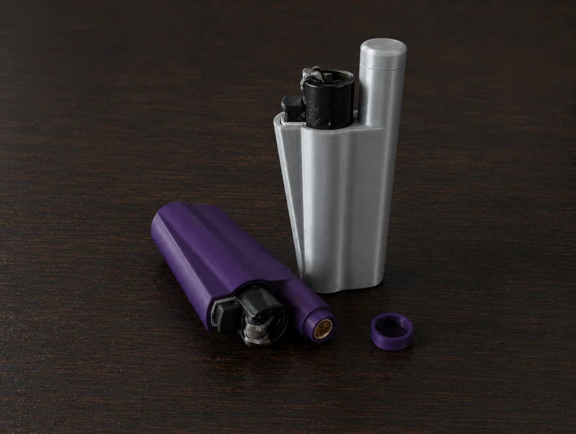 ClippAhh OneCig - Vỏ ốp bật lửa Clipper tích hợp ngăn chứa thuốc lá - Image 1