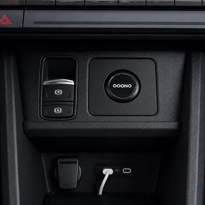 Khay gắn Ooono cho hộc nhỏ trên xe Renault 5 E-tech