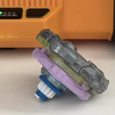Phụ kiện Beyblade X Half Flat Bit - Tối ưu cho lối đánh tấn công