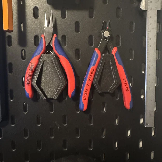 Giá treo kìm Knipex cho bảng lỗ SKÅDIS - Giá đỡ dụng cụ đa năng - Image 1