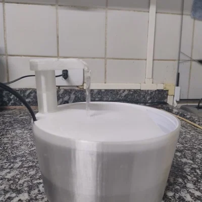 Đài phun nước cho mèo