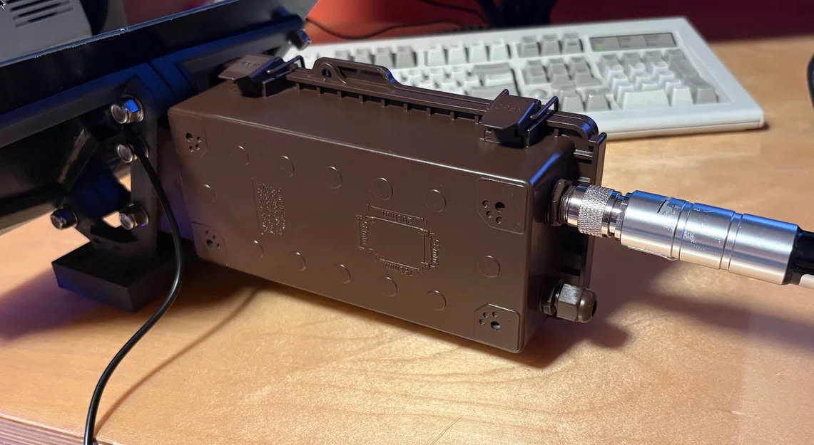 Bộ giá đỡ Voltaic Enclosures cho Soshine Bracket Mount - Image 4