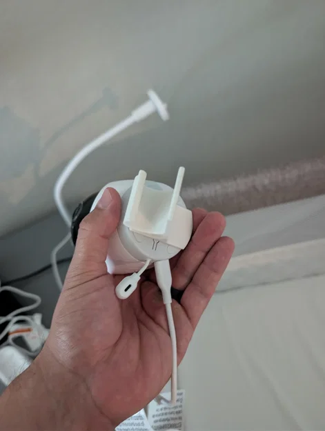 Ngàm kẹp nôi cho camera giám sát trẻ em Eufy E21 và E20 - Image 2