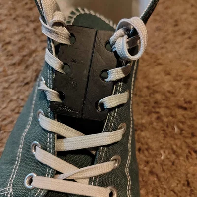 Kẹp Dây Giày Nam Châm Tiện Lợi (Magnetic Shoe Lace Clip)