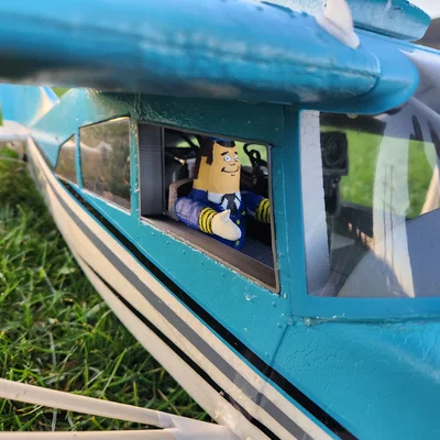 Mô hình phi công tự động Otto trong phim Airplane! cho máy bay RC