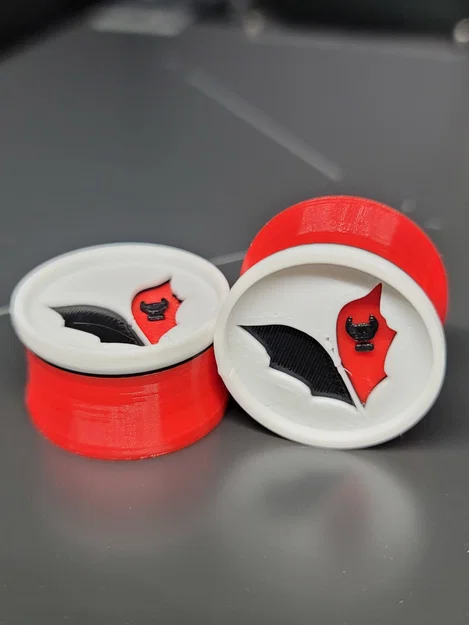 Khuyên tai (Plugs) lấy cảm hứng từ phim How to Train Your Dragon - Image 1