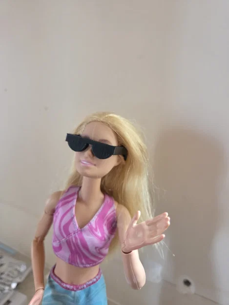 Mắt kính thời trang 3D sành điệu cho búp bê Barbie - Image 1
