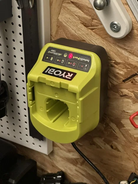 Giá treo tường ngược cho bộ sạc Ryobi (RC18120) - Image 1
