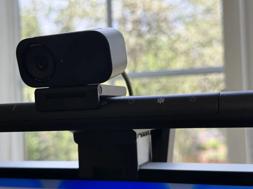 Giá Đỡ BenQ Screenbar Pro Cho Apple Pro Display XDR - Image 1