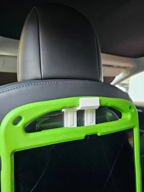 Giá treo máy tính bảng trên ghế sau xe Tesla - Image 6