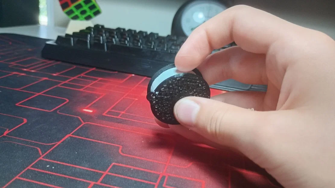 Móc khóa cuộn dây nhựa Filament Keychain độc đáo cho dân 3D printing - Image 1