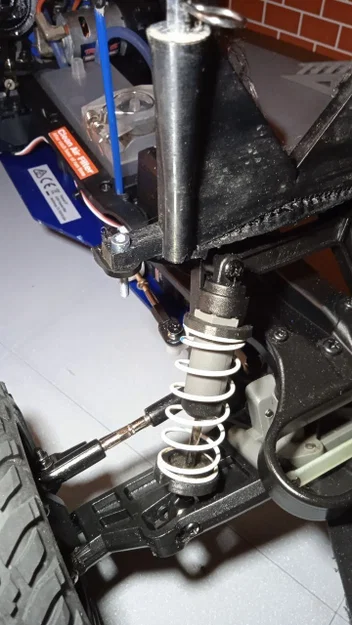 Mô hình Škoda Favorit Pickup cho Traxxas Nitro Slash - Image 5