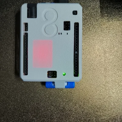 Vỏ hộp Arduino UNO R4 WIFI (Khớp gài/Bản lề & Khóa)