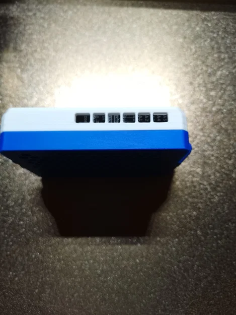 Vỏ hộp Arduino UNO R4 WIFI (Khớp gài/Bản lề & Khóa) - Image 6