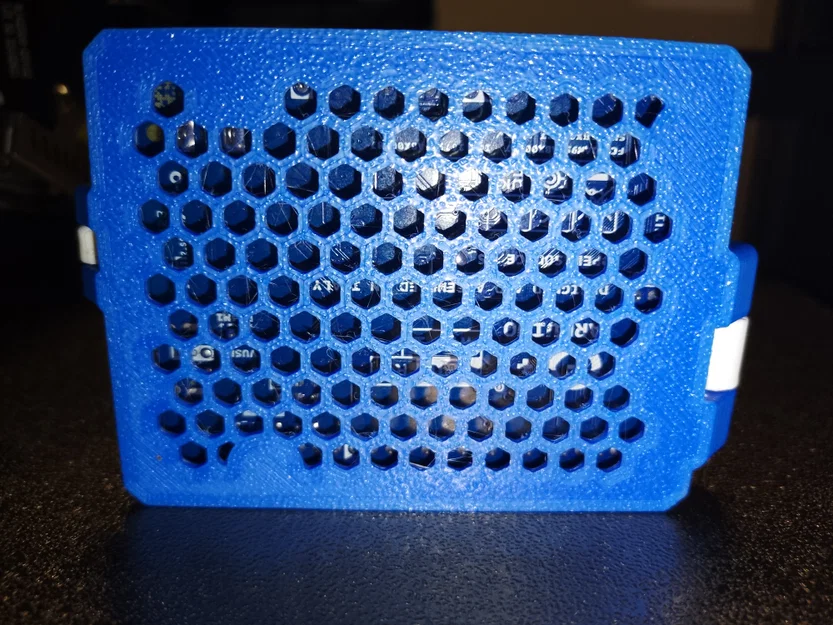 Vỏ hộp Arduino UNO R4 WIFI (Khớp gài/Bản lề & Khóa) - Image 7