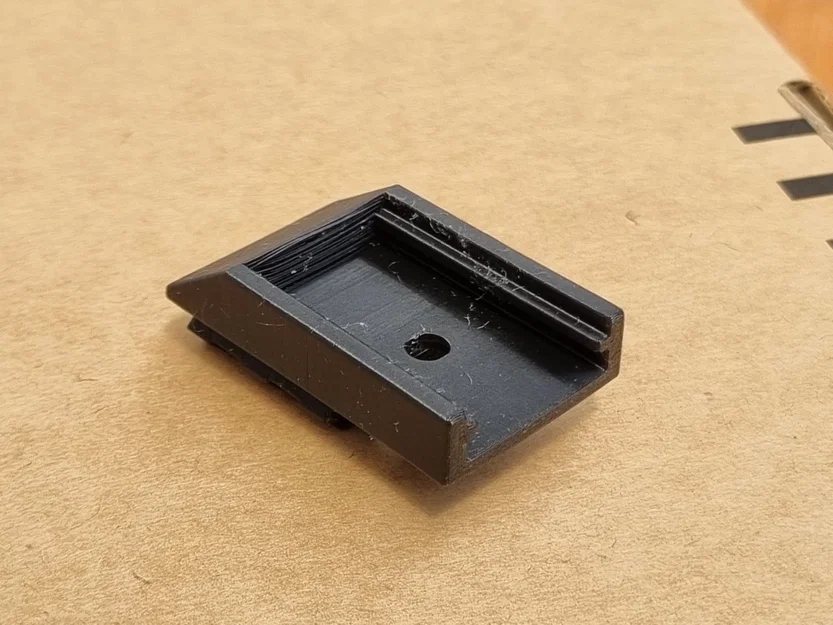 Ngàm gắn MantisX lên hộp tiếp đạn Pardini SP (3D Print Model) - Image 2