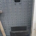 Giá treo máy mài Parkside PFBS 12 B3 lên bảng đục lỗ (Kupper Wall) - Thumbnail 3