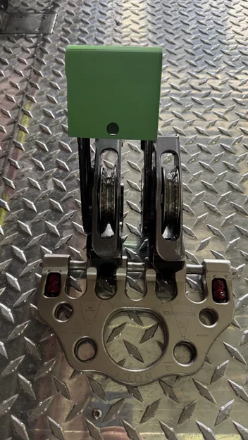 Phụ kiện tích hợp tay cầm CMC Clutch Dual Fin Integrator (Keyhole) - Image 3