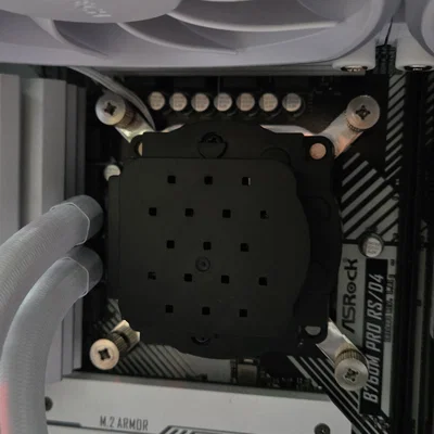 Nắp che bơm AIO DeepCool LT520