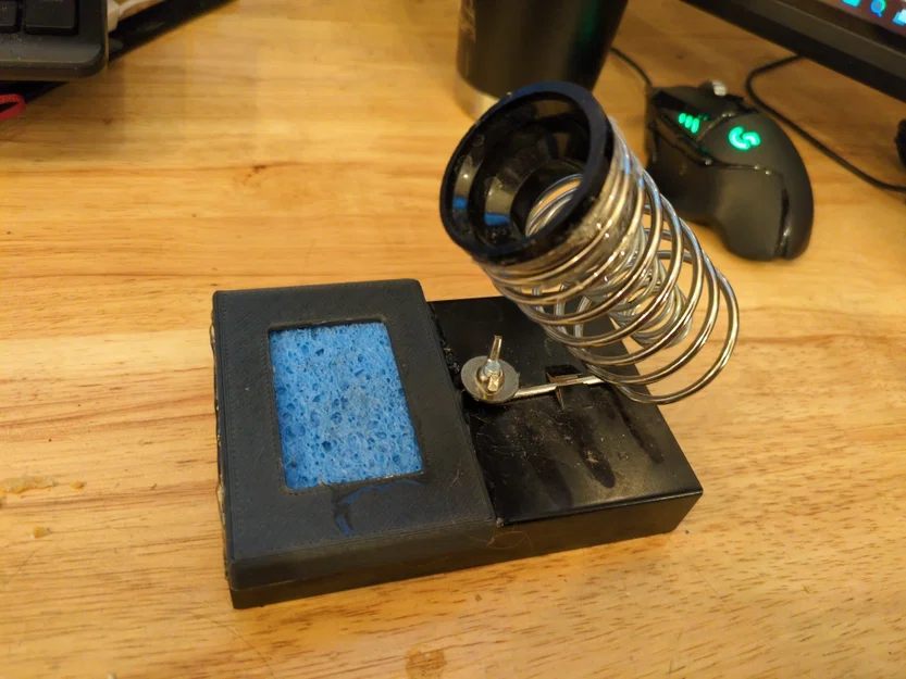 Nắp/Giữ Miếng Sponge Cho Giá Đỡ Mỏ Hàn (Soldering Iron Stand Sponge Retainer/Cover) - Image 1