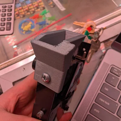 Phễu dẫn xu/Quarter Guide cho coin mech arcade Skee-Ball Model S (1992)