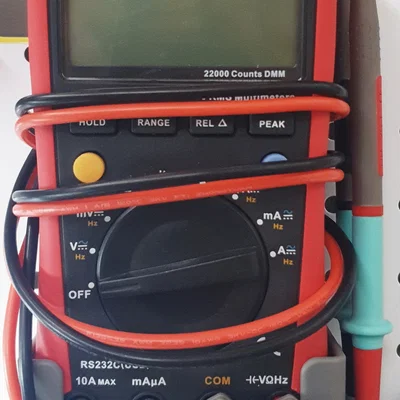 Giá treo tường cho đồng hồ vạn năng UNI-T UT61 chuyên dụng