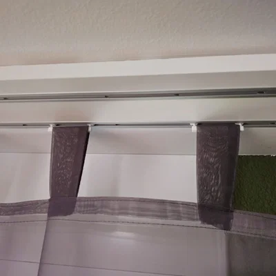 Curtain Loop Glider – Mượt Mà & Đáng Tin Cậy