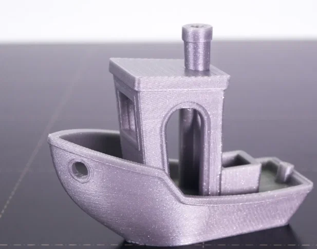 Mô hình 3D Benchy cổ điển: Chuẩn mực kiểm tra và hiệu chỉnh máy in 3D - Image 2
