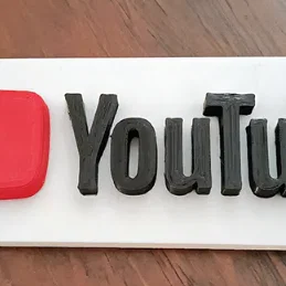 Mô hình logo YouTube trang trí góc làm việc in 3D cực đẹp
