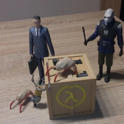 Nhân vật Half-Life / Half-Life 2 (tỉ lệ 14–14,5 cm)