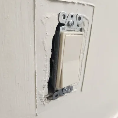 Nắp che công tắc đèn rocker cơ khí (US flat switch)