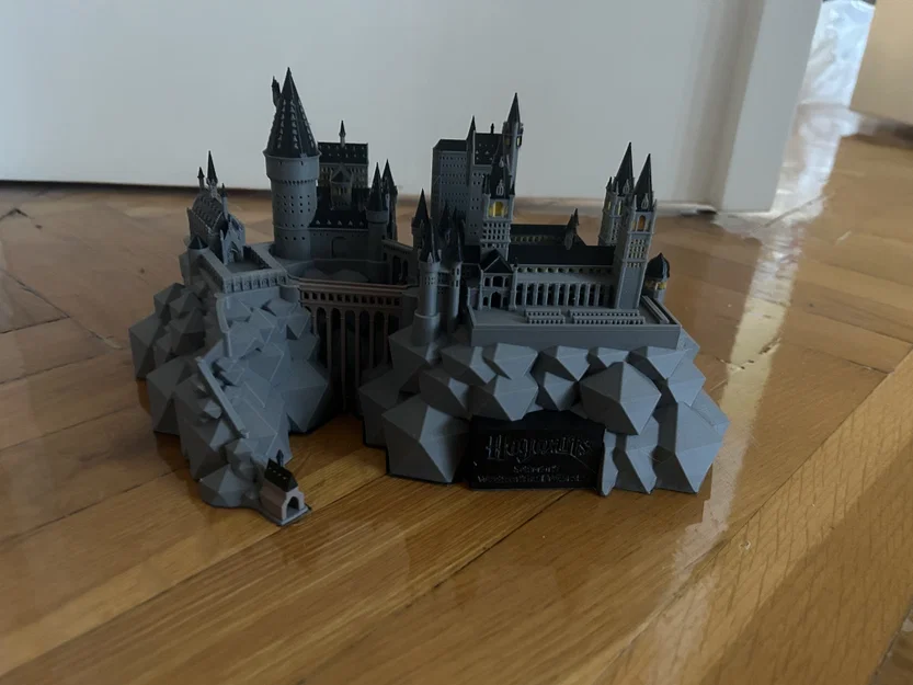 Lâu đài Hogwarts ban đêm (màu) – AMS - Image 2