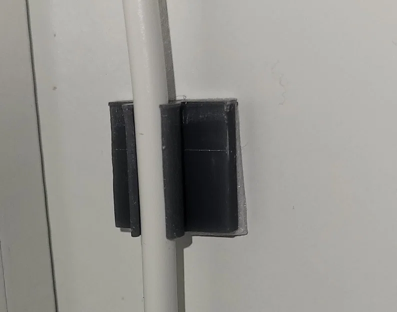 Kẹp cố định dây đèn LED tủ IKEA PAX 3.2mm (Wire Clamp) - Image 2