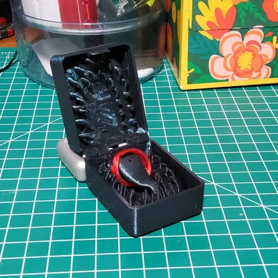 Hộp Nhẫn DND (Prop) - Ring Box DND Prop