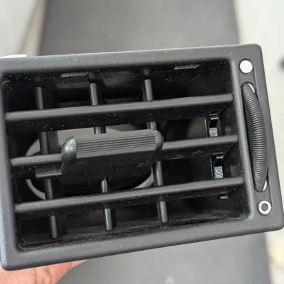 Ngàm/kẹp nối cửa gió Porsche 911 (1984–1989) – vent connector clip