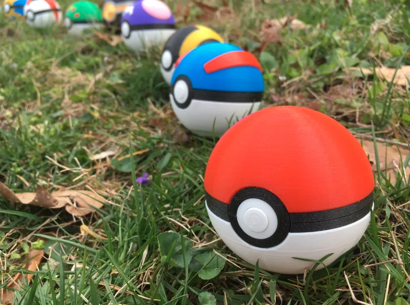 Mô hình Pokeball in 3D với cơ chế đóng mở nam châm cực chất - Image 1