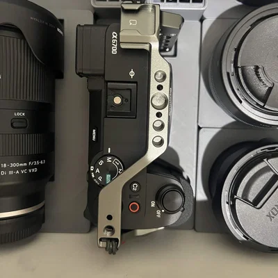 Khay 3D Gridfinity cho máy ảnh Sony A6700 (bản hỗ trợ SmallRig)