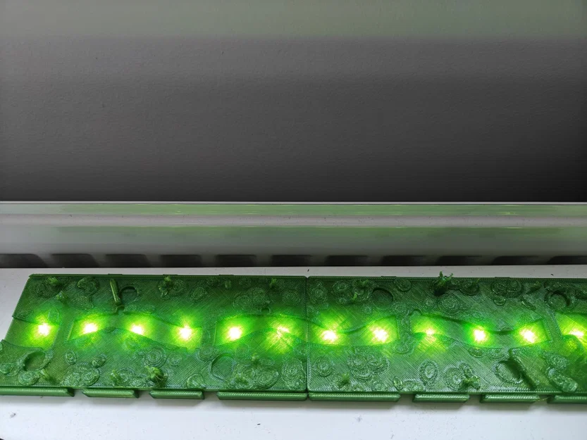 Marsh — Địa hình đầm lầy mô-đun có đèn LED backlit (28-32mm, có thể nối dài) - Image 1