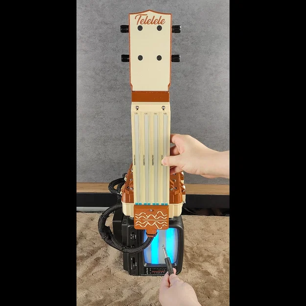 CRTelelele V1 - Đàn Ukulele Synth kết hợp tivi CRT - Image 2