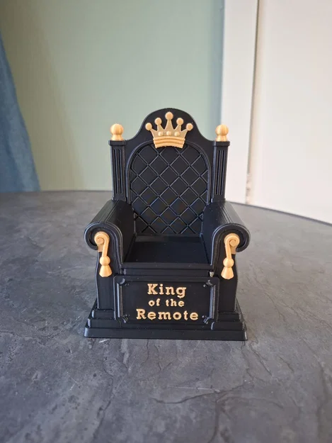 King of the Remote – Giá đỡ Remote hình Ngai Vàng - Image 2