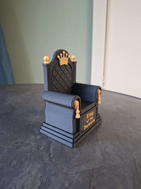 King of the Remote – Giá đỡ Remote hình Ngai Vàng - Image 10