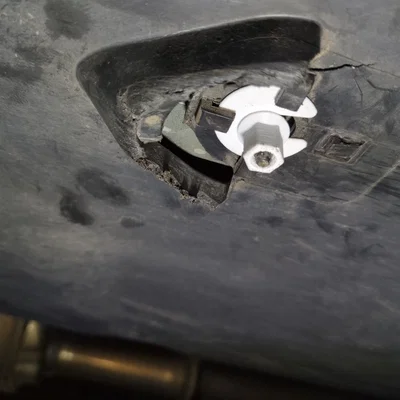 Ốc vít tấm chắn bùn hoặc ốp gầm cho xe Citroen DS3