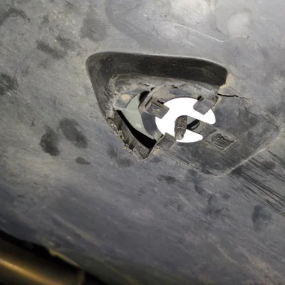 Ốc vít tấm chắn bùn hoặc ốp gầm cho xe Citroen DS3