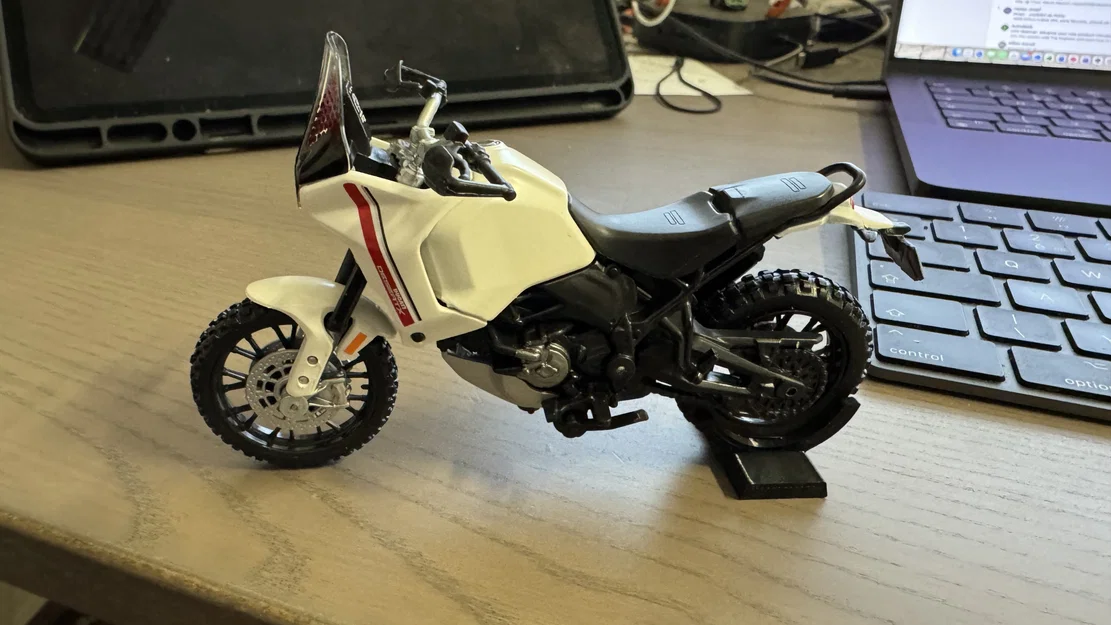 Chân đế trưng bày mô hình xe mô tô - Tỉ lệ 1:18 - Image 2