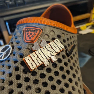 Charm gắn dép Croc hình Jalen Brunson - Phụ kiện độc đáo cho fan