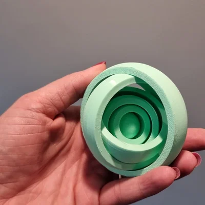 Gyroid fidget spinner