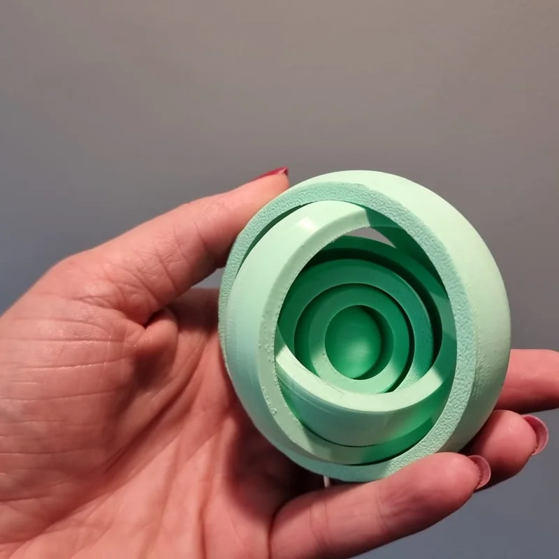 Gyroid fidget spinner